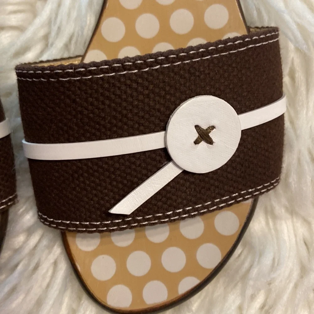 Kate Spade Sandals size 7B made in Italy brown and white color excellent condi - Picture 3 of 16
